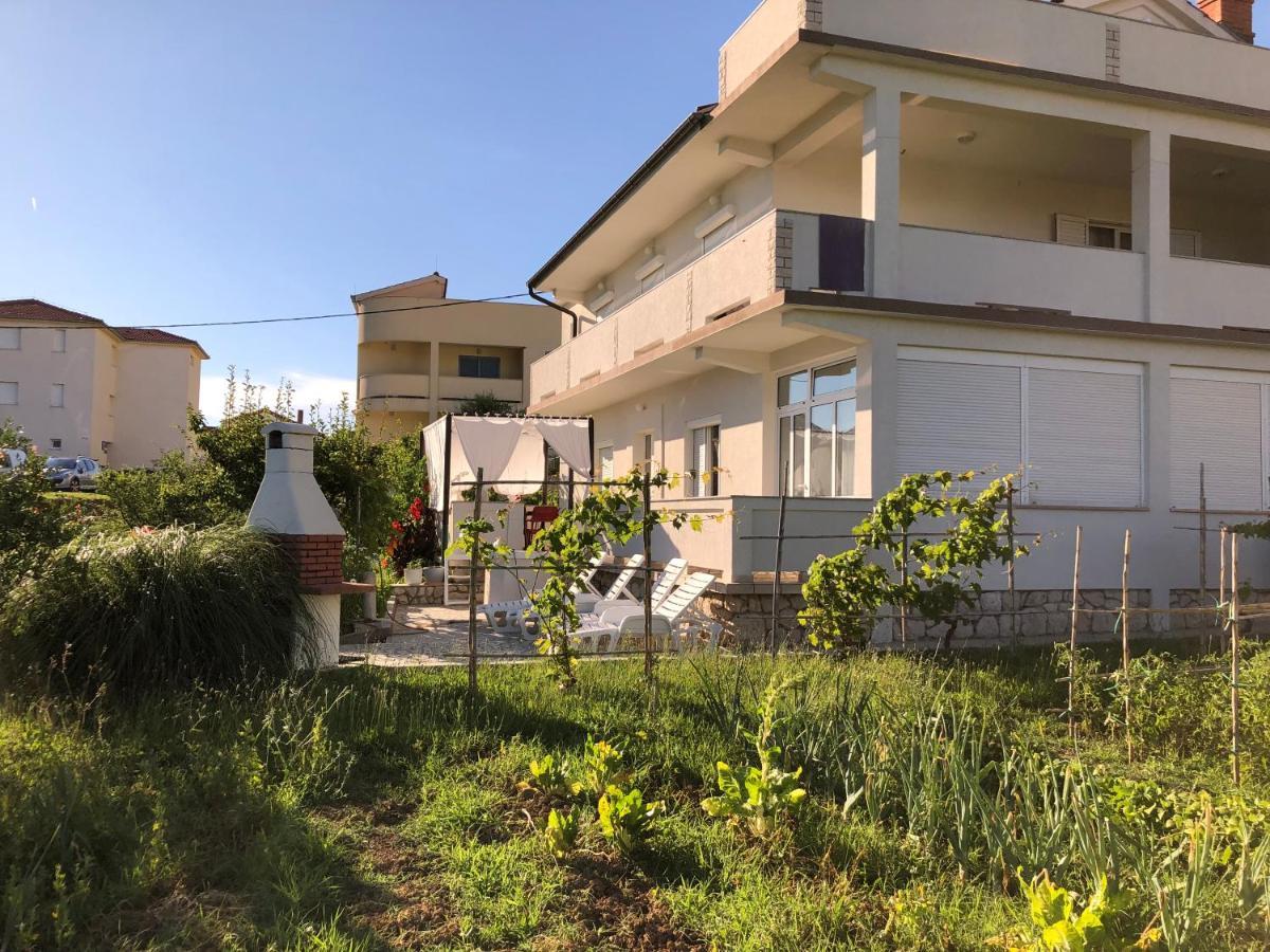 Apartment Mikelic *